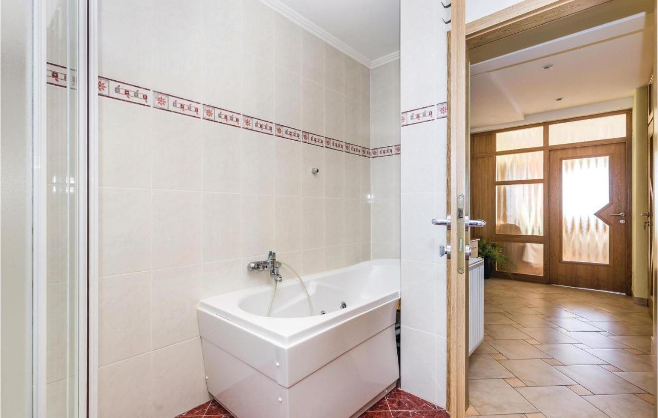 Stunning Apartment In Volosko With House Sea View Экстерьер фото